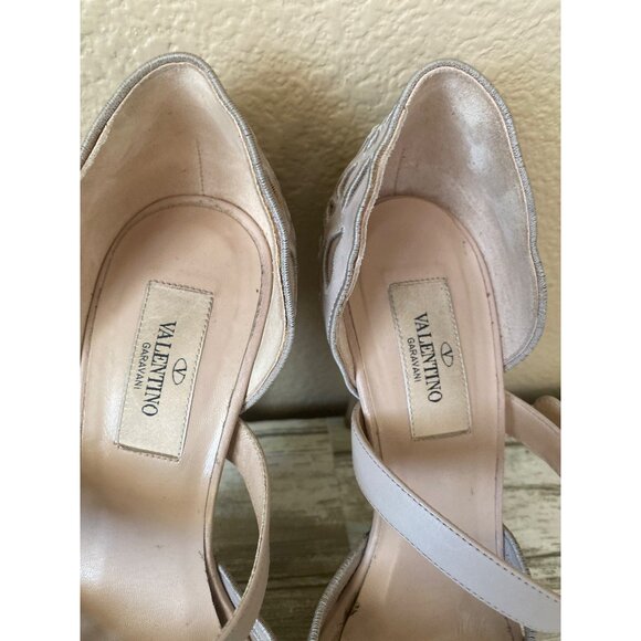 Valentino Garavani Nude Laser Cut Mary Jane Peep Toe Heels Sz 37 Made in Italy - Picture 11 of 15